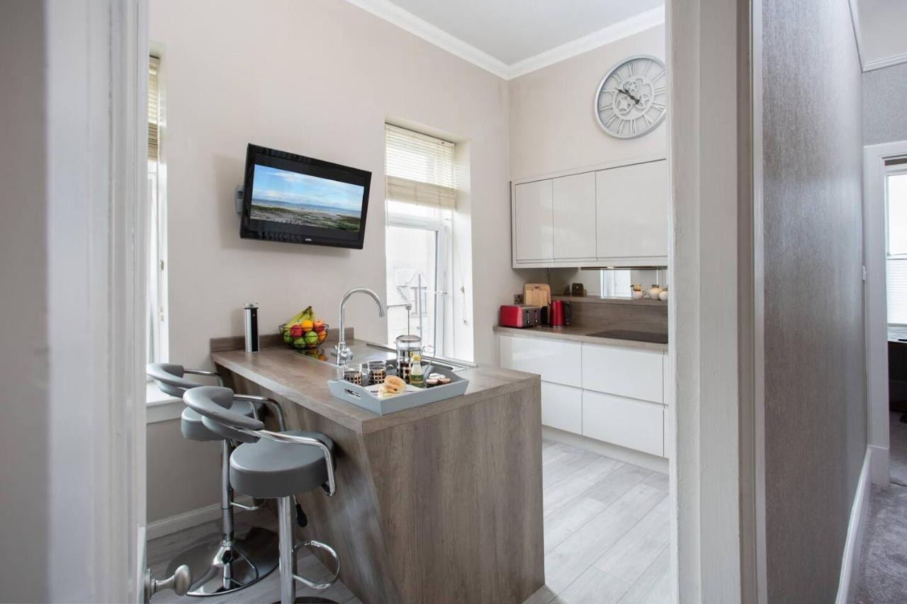 Luxury Apartment Near The Beach In Nairn Scotland Экстерьер фото